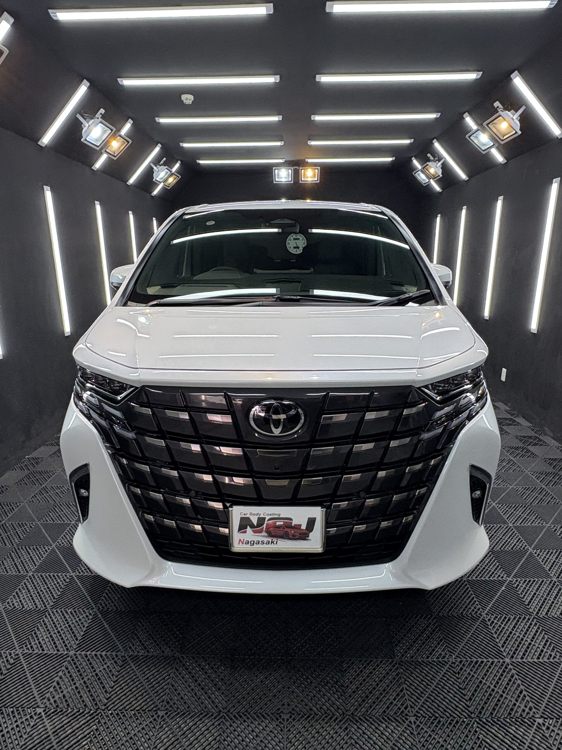 【TOYOTA ALPHARD】NOJセラミックコーティング＋新撥水層施工で最上級の風格を